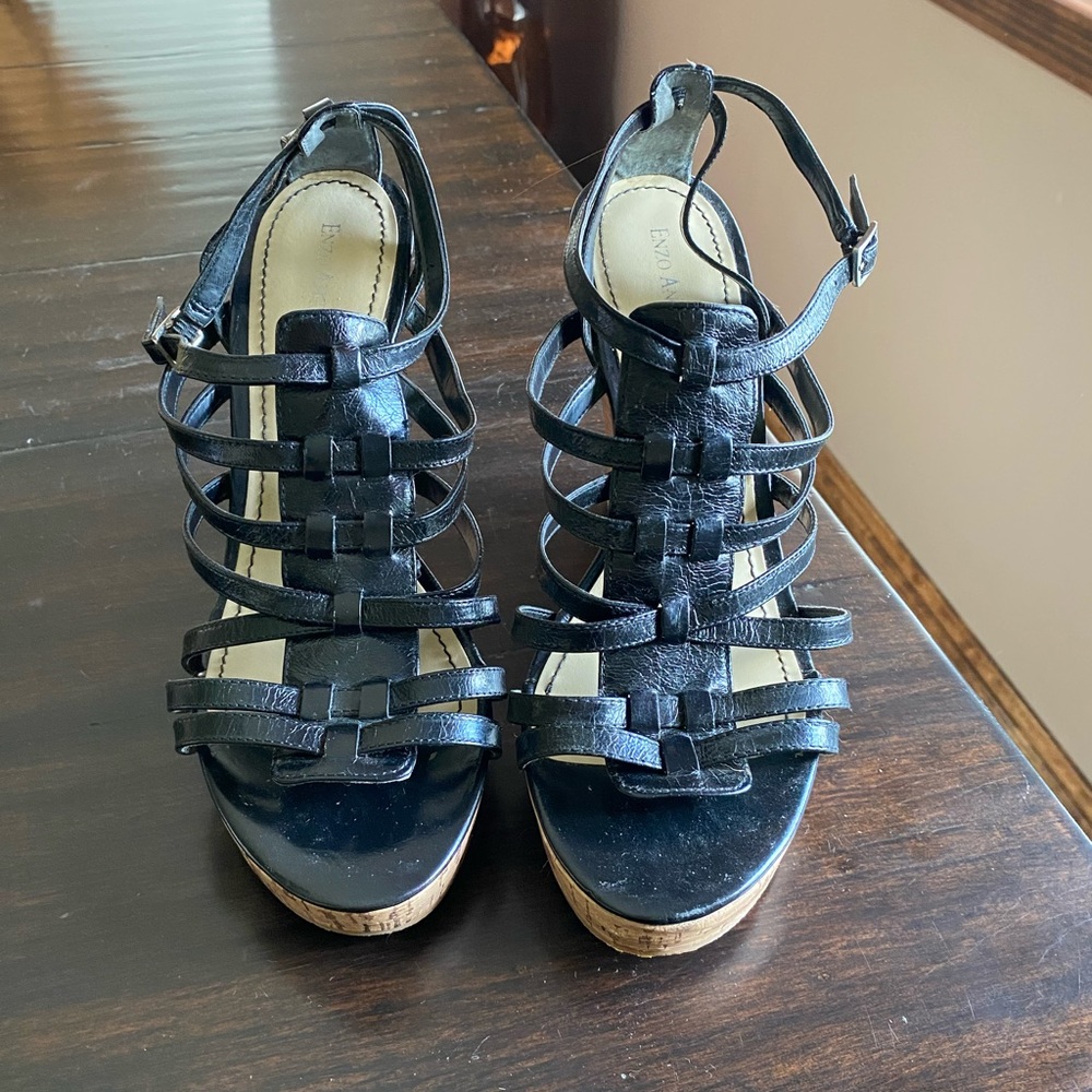 Enzo wedges